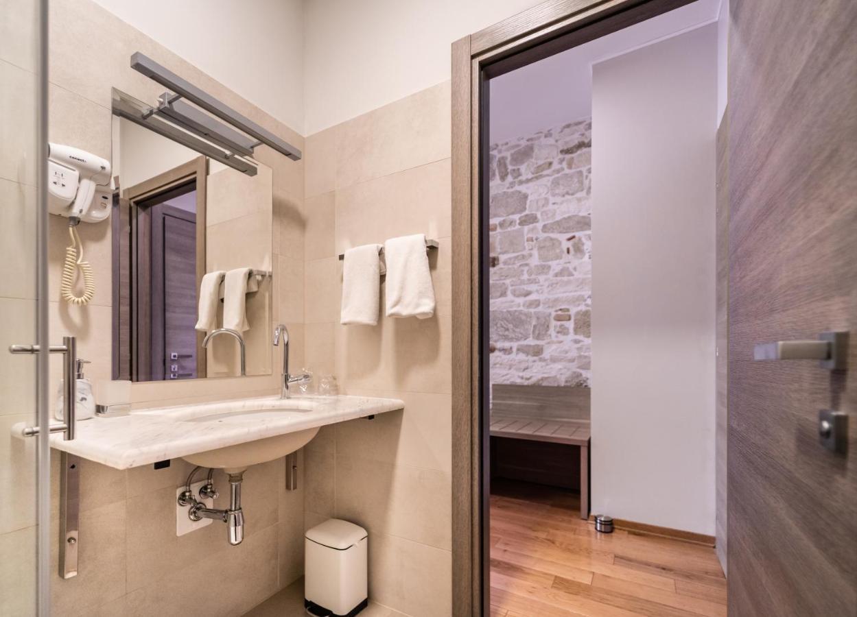 Tifani Luxury Rooms 2 スプリト エクステリア 写真