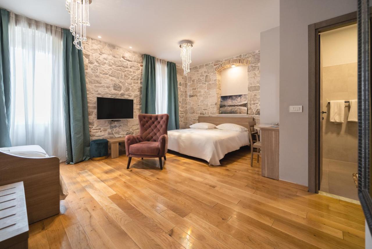 Tifani Luxury Rooms 2 スプリト エクステリア 写真