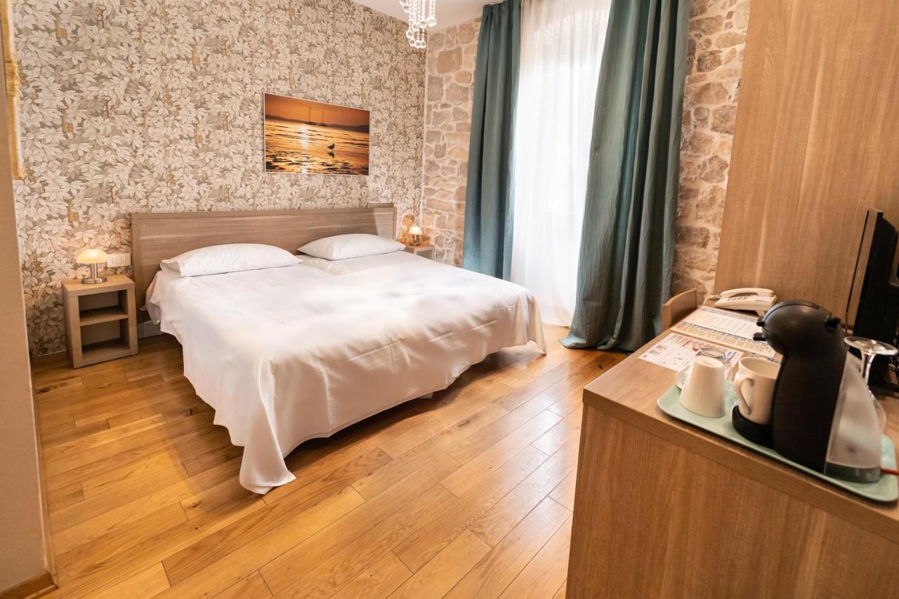 Tifani Luxury Rooms 2 スプリト エクステリア 写真