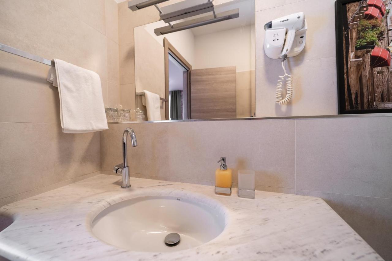 Tifani Luxury Rooms 2 スプリト エクステリア 写真